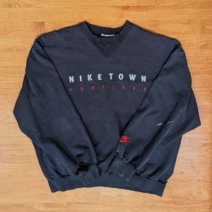 Vintage Nike "Niketown Portland" Sweatshirt